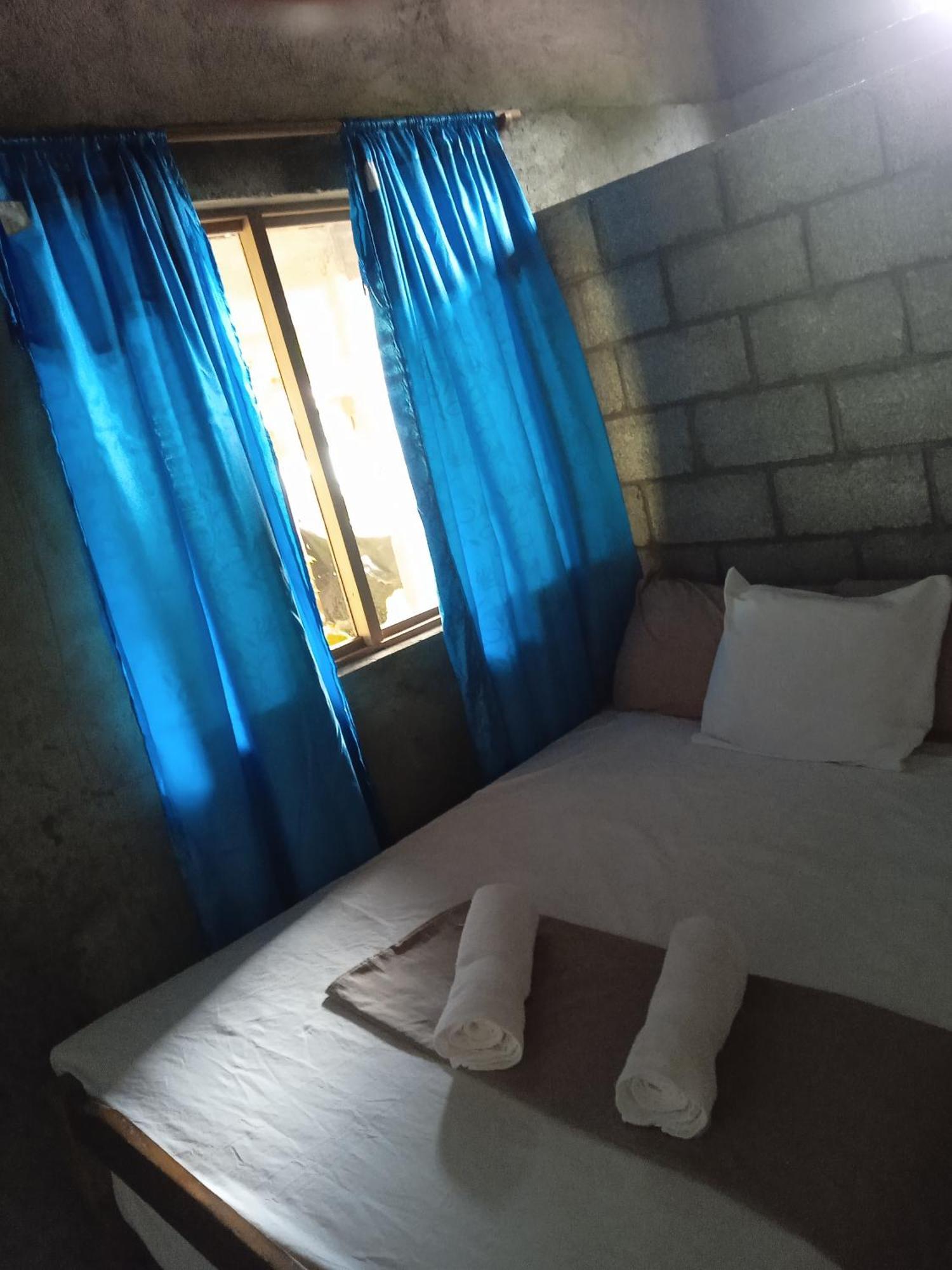 Hostal La Cascada San Ramon Merida Room photo